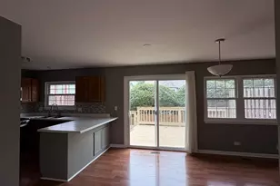 503 Ascot Ln, Streamwood, IL 60107 - Photo 4