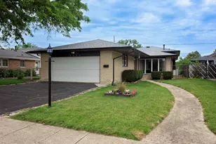5220 138th St, Crestwood, IL 60418 - Photo 4