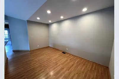 1214 Ballantrae Place #E, Mundelein, IL 60060 - Photo 6