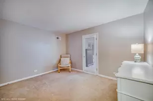 3636 Quince Ct, Downers Grove, IL 60515 - Photo 16