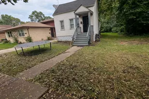 12541 S Wentworth Ave, Chicago, IL 60628 - Photo 2