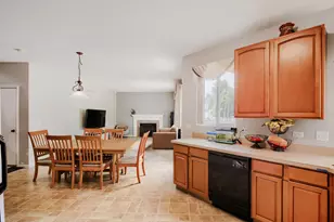 1607 Mountain Ridge Pass, Plainfield, IL 60586 - Photo 8