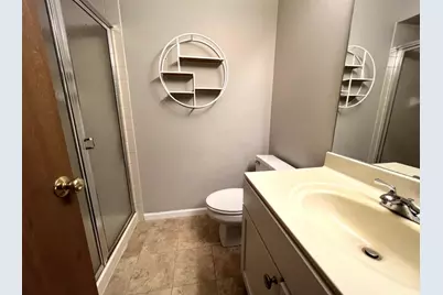 1214 Ballantrae Place #E, Mundelein, IL 60060 - Photo 10