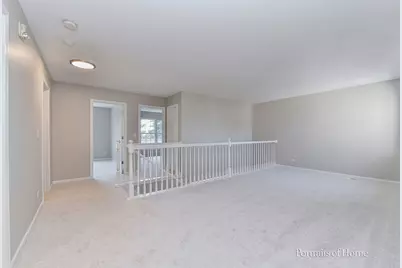 8426 Dawn Lane, Darien, IL 60561 - Photo 12