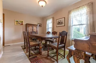 135 Newtown Dr, Buffalo Grove, IL 60089 - Photo 10