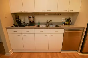 130 S Canal St, Chicago, IL 60606 - Photo 6
