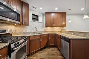 929 W Eastwood Ave, Chicago, IL 60640 - Photo 6