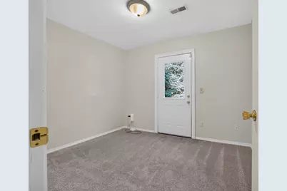 8 Rounds Road, Bloomington, IL 61704 - Photo 28