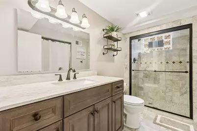 5742 S Rutherford Avenue, Chicago, IL 60638 - Photo 10