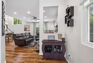 1039 Silver Hill Circle, Joliet, IL 60432 - Photo 2