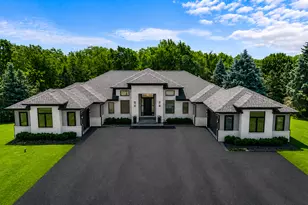 39W195 Fabyan Pkwy, Geneva, IL 60134 - Photo 1
