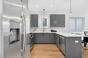 1330 W Hubbard St, Chicago, IL 60642 - Photo 6