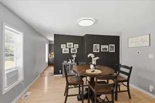 15319 Lexington Ave, Harvey, IL 60426 - Photo 6