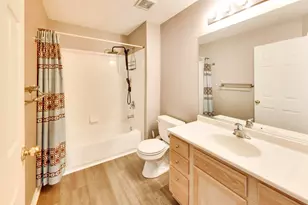 3356 Sonoma Cir, Lake in the Hills, IL 60156 - Photo 16