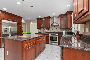 2315 Castilian Cir, Northbrook, IL 60062 - Photo 8