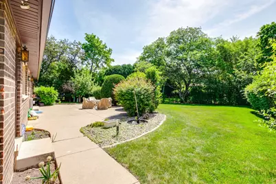 2315 Castilian Circle, Northbrook, IL 60062 - Photo 28