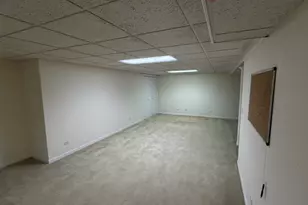 575 Capital Ln, Gurnee, IL 60031 - Photo 26