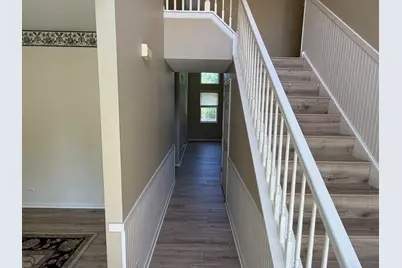 575 Capital Lane, Gurnee, IL 60031 - Photo 4