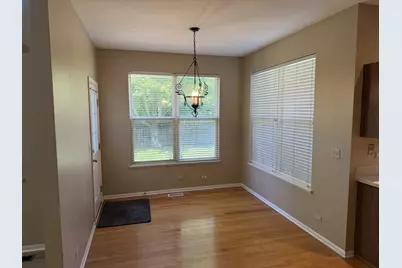 575 Capital Lane, Gurnee, IL 60031 - Photo 12