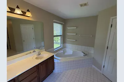 575 Capital Lane, Gurnee, IL 60031 - Photo 18