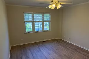 575 Capital Ln, Gurnee, IL 60031 - Photo 24