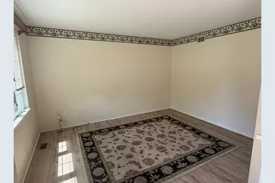 575 Capital Lane, Gurnee, IL 60031 - Photo 6