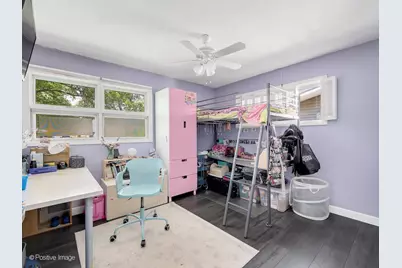 1912 E Willow Avenue, Wheaton, IL 60187 - Photo 14
