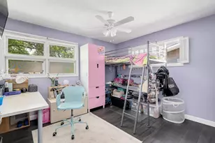 1912 E Willow Ave, Wheaton, IL 60187 - Photo 14
