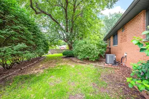 902 E Vine St, Leroy, IL 61752 - Photo 28