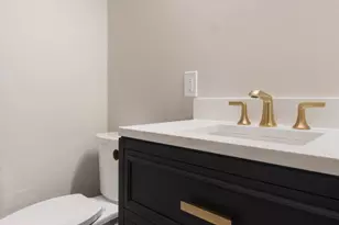 1410 N State Pkwy, Chicago, IL 60610 - Photo 14