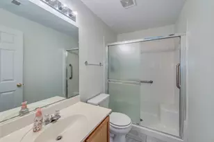 249 Sierra Pass Dr, Schaumburg, IL 60194 - Photo 18