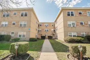 4629 Main St, Skokie, IL 60076 - Photo 1