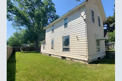 802 Locust Street, Prophetstown, IL 61277 - Photo 2