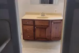 409 SW 8th Ave, Aledo, IL 61231 - Photo 10