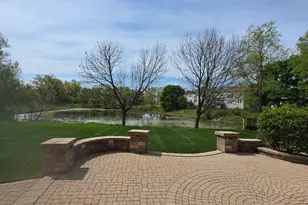 1575 McClellan Dr, Lindenhurst, IL 60046 - Photo 52
