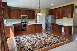 1575 McClellan Dr, Lindenhurst, IL 60046 - Photo 18
