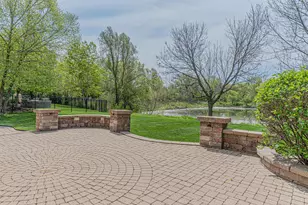 1575 McClellan Dr, Lindenhurst, IL 60046 - Photo 60