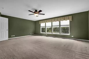 1575 McClellan Dr, Lindenhurst, IL 60046 - Photo 28