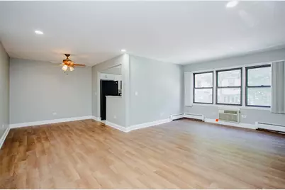 500 Washington Boulevard #206, Oak Park, IL 60302 - Photo 4
