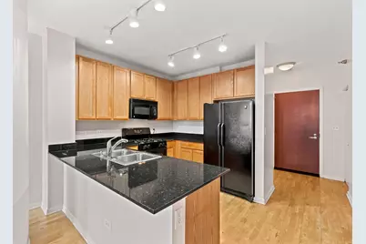 1255 S State Street #1514, Chicago, IL 60605 - Photo 4