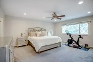 1252 Briarwood Ln, Libertyville, IL 60048 - Photo 18