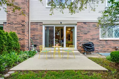 1252 Briarwood Lane, Libertyville, IL 60048 - Photo 24