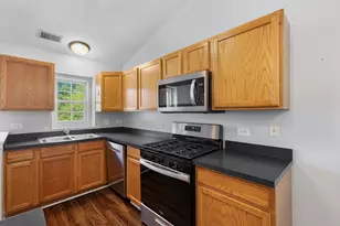 2827 Rutland Cir, Naperville, IL 60564 - Photo 4