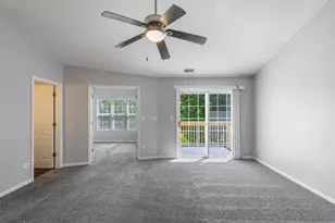 2827 Rutland Cir, Naperville, IL 60564 - Photo 10