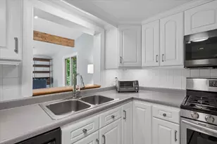 [Address not provided], Glenview, IL 60025 - Photo 12