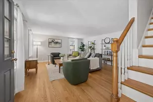 [Address not provided], Glenview, IL 60025 - Photo 4