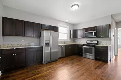 5344 W Eddy Street #1, Chicago, IL 60641 - Photo 2