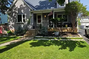 411 N 3rd Ave, Maywood, IL 60153 - Photo 2