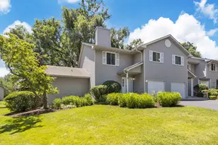 4200 Caribou Ct, Joliet, IL 60431 - Photo 2