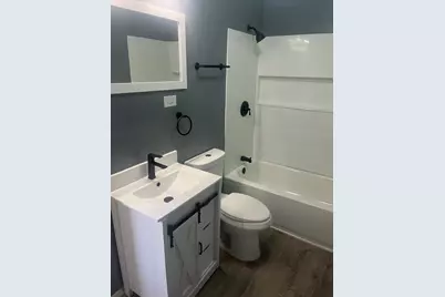8015 S Avalon Avenue, Chicago, IL 60619 - Photo 22
